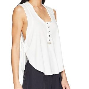 Free People Movement tank